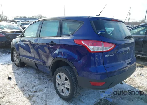2013 Ford Escape S z USA, uszkodzony, nr VIN 1FMCU0F78DUB53080